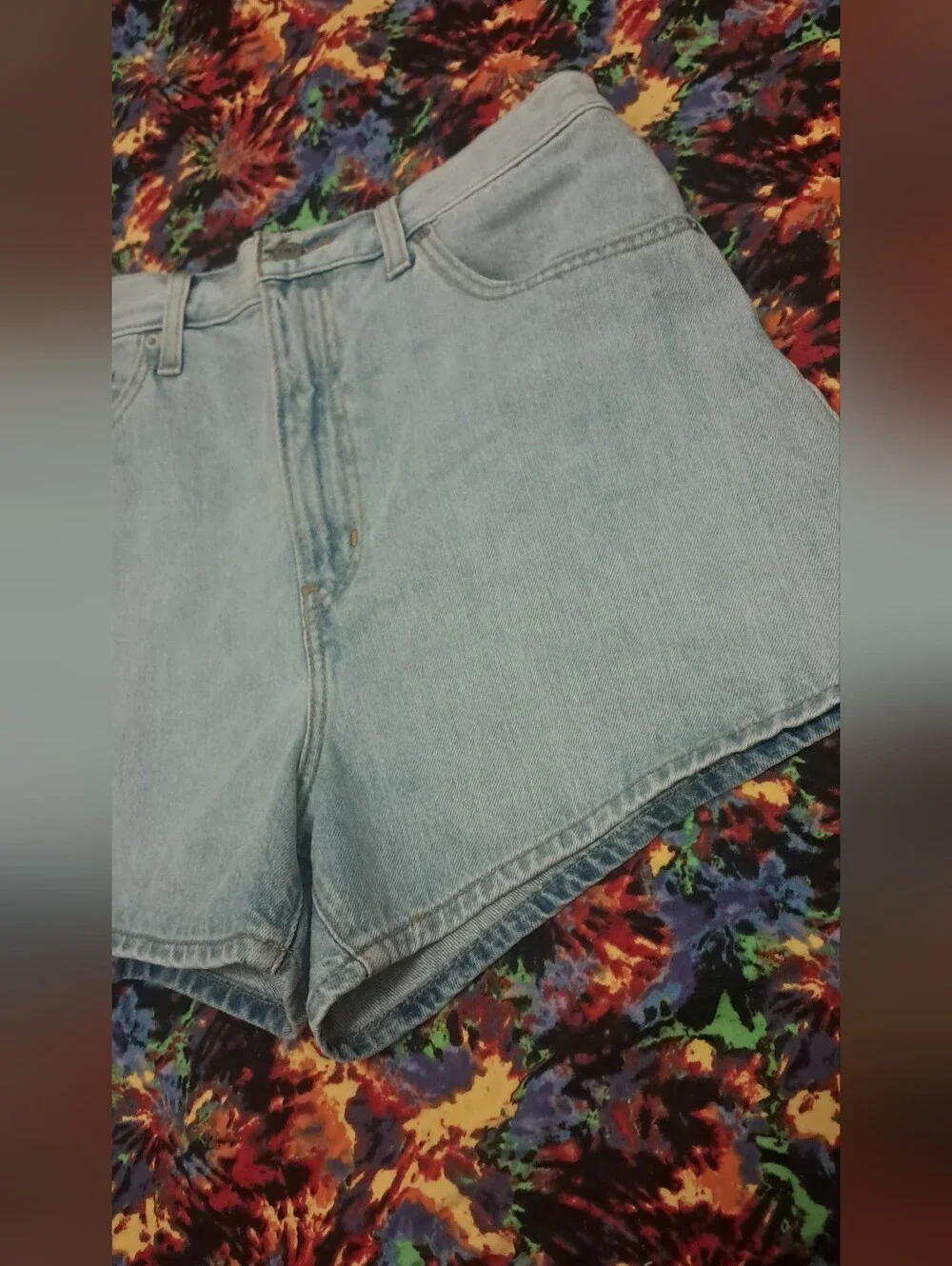 Denim Levi High Waisted Mom Shorts - Picture 3 of 8